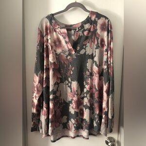 New Dear Scarlett top size 3x